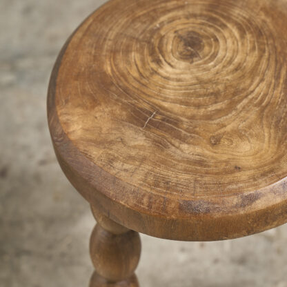 tabouret orme tripode tripod elm stool