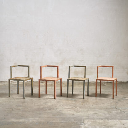 4 chaises de coin