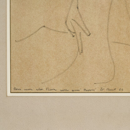 femme nu assise