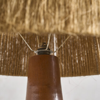 lampe en bois tourné