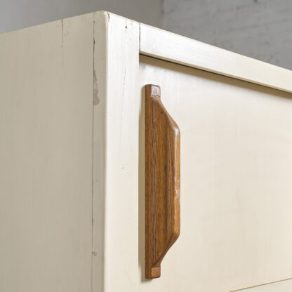 Grande armoire de chambre