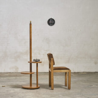 Lampadaire moderniste
