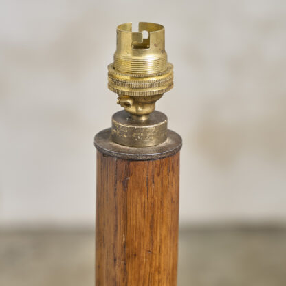 Lampadaire moderniste
