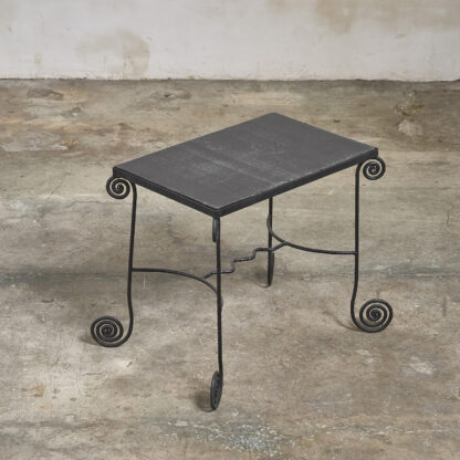 table d'appoint en fer forgé