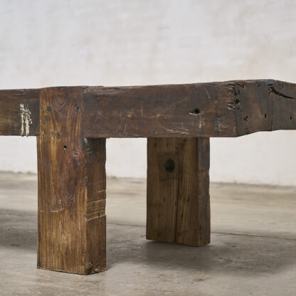Banc primitif en chêne