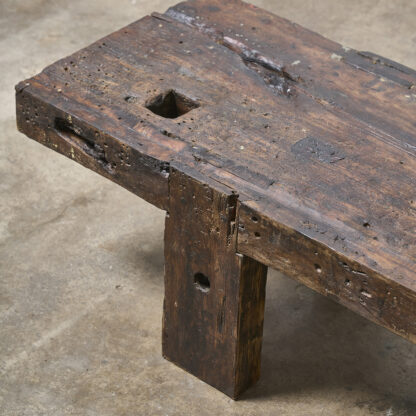 Banc primitif en chêne