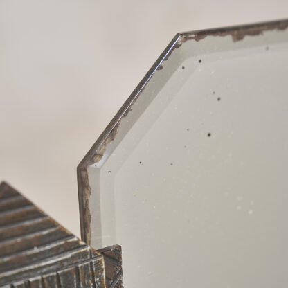 Miroir en fer martelé