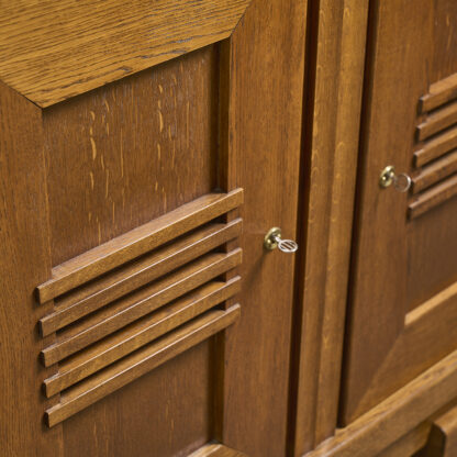 Buffet haut moderniste