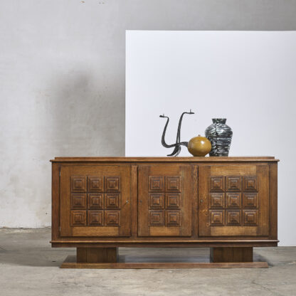 Enfilade en chêne moderniste