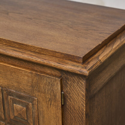 Enfilade en chêne moderniste
