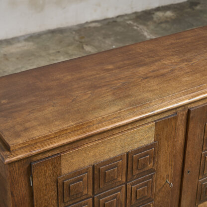 Enfilade en chêne moderniste