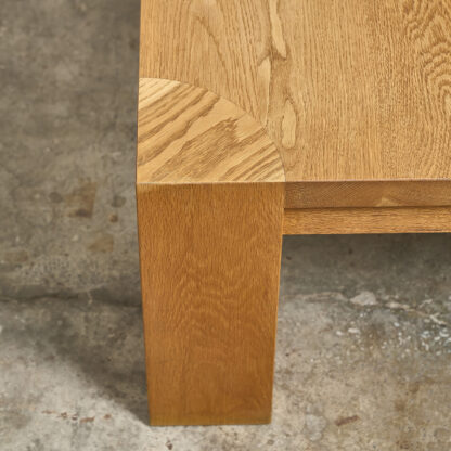 Table basse moderne en chêne