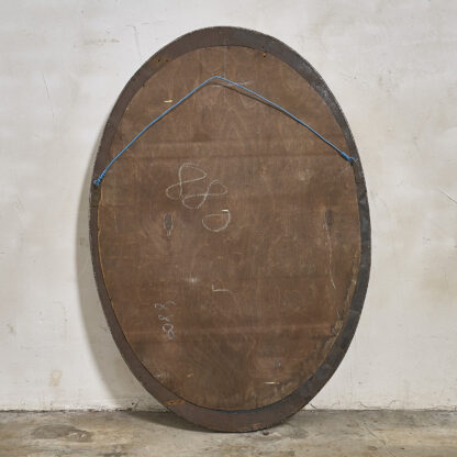 Miroir oval en laiton embouti