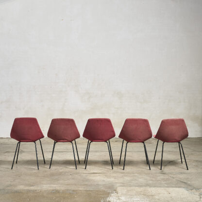 5 chaises guariche pour Steiner