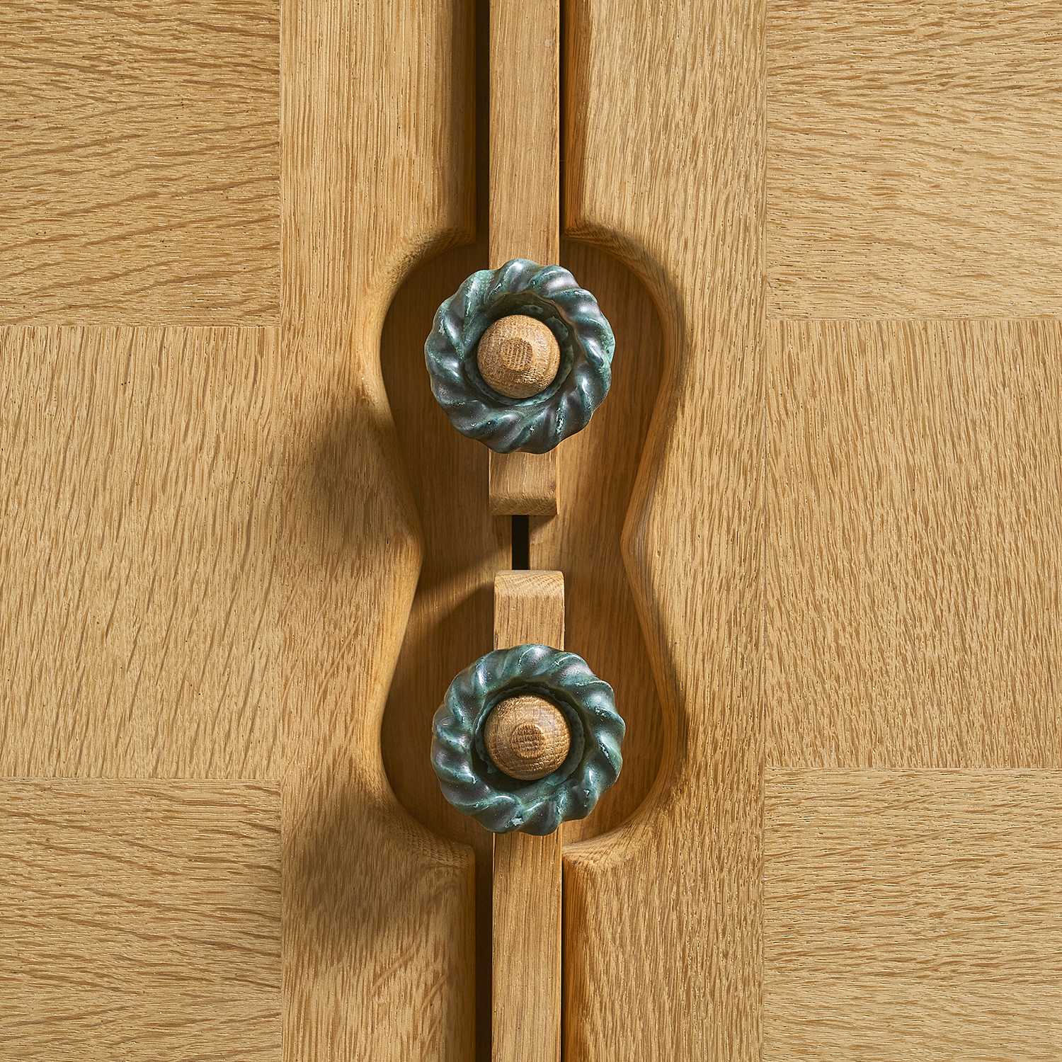 Armoire / secrétaire guillerme et chambron