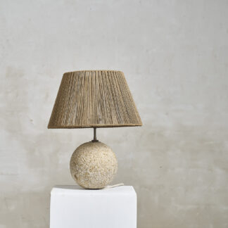 Lampe boule en granite