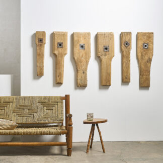 serie d'éléments en bois