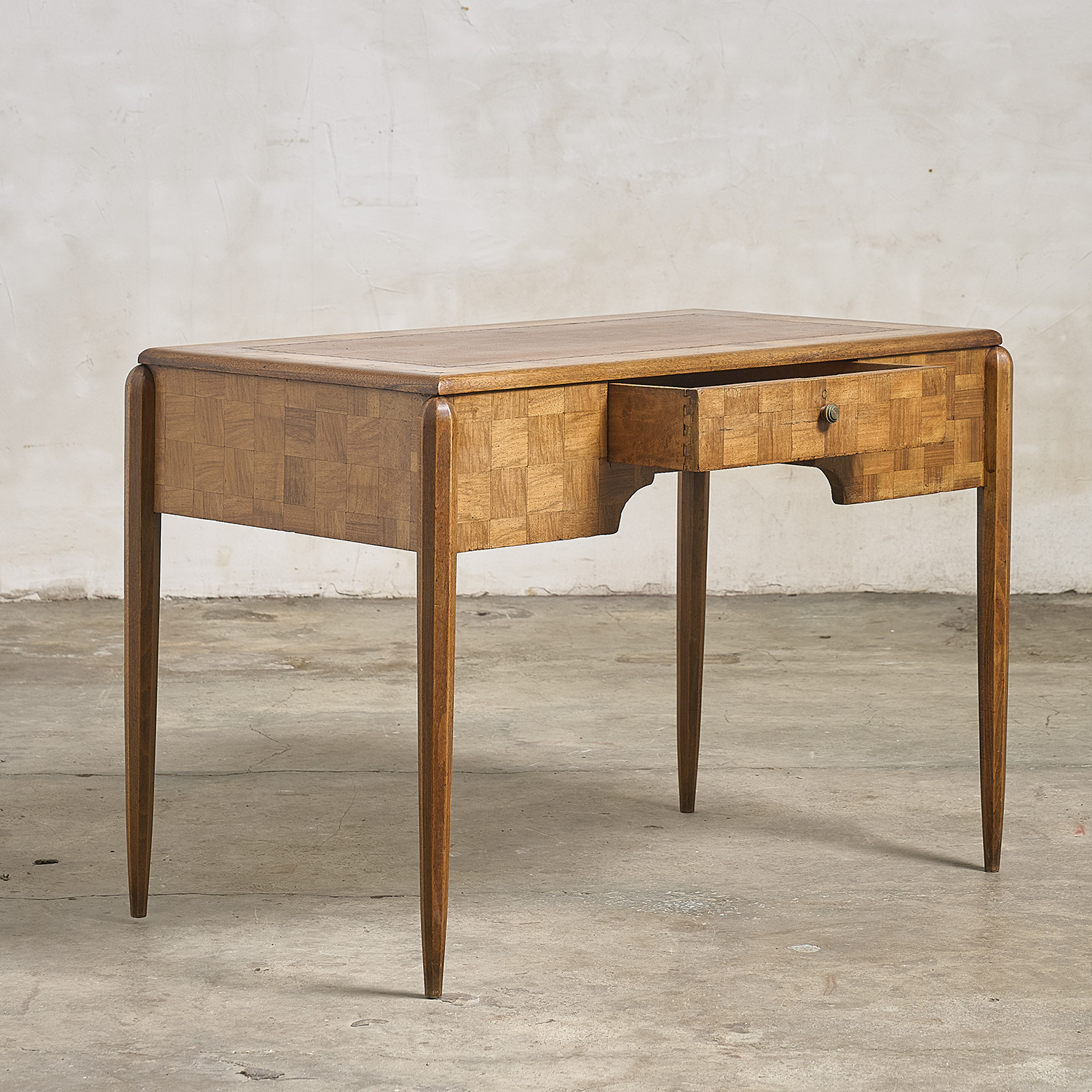 Bureau art déco en damier