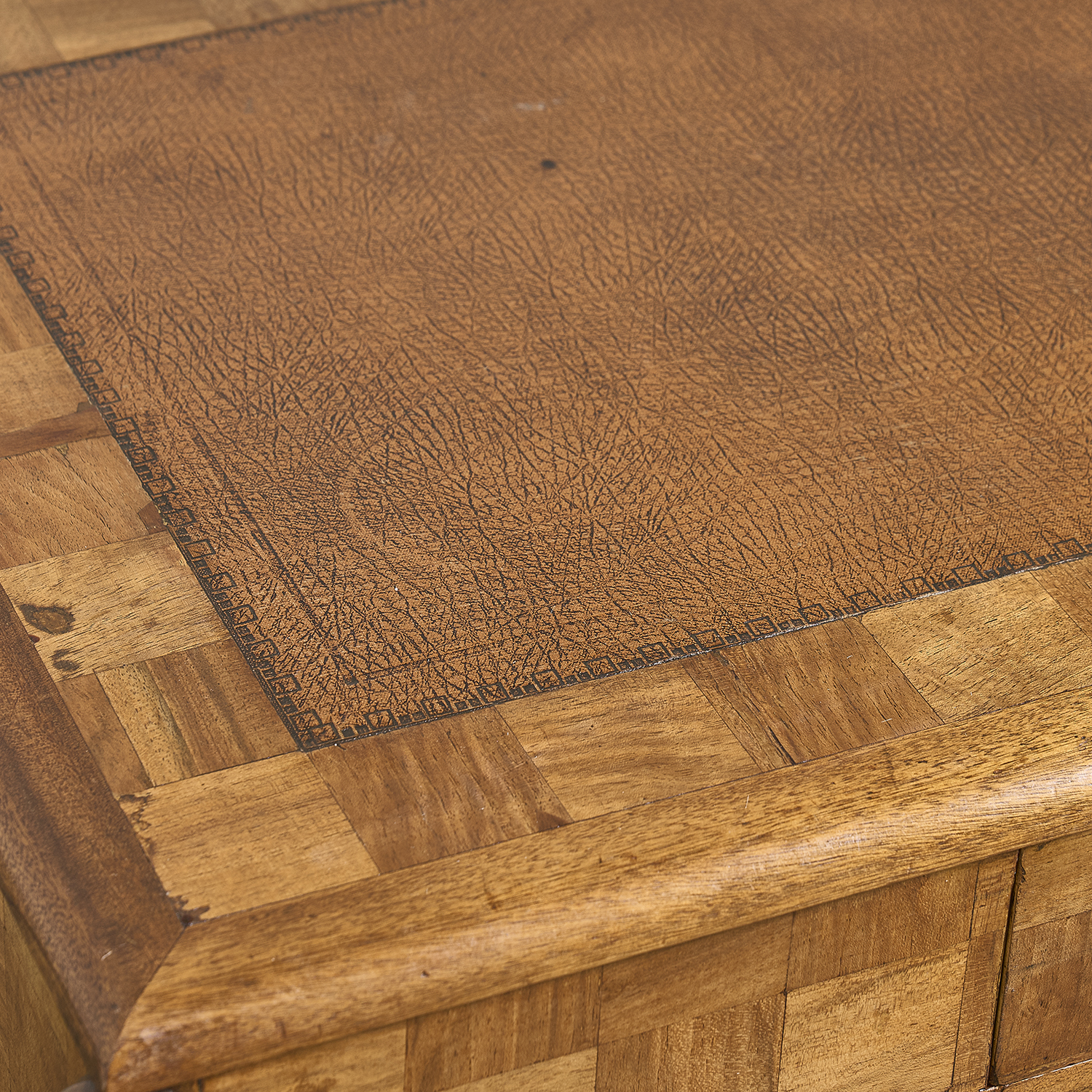Bureau art déco en damier