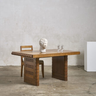 Bureau ou table en chêne moderniste